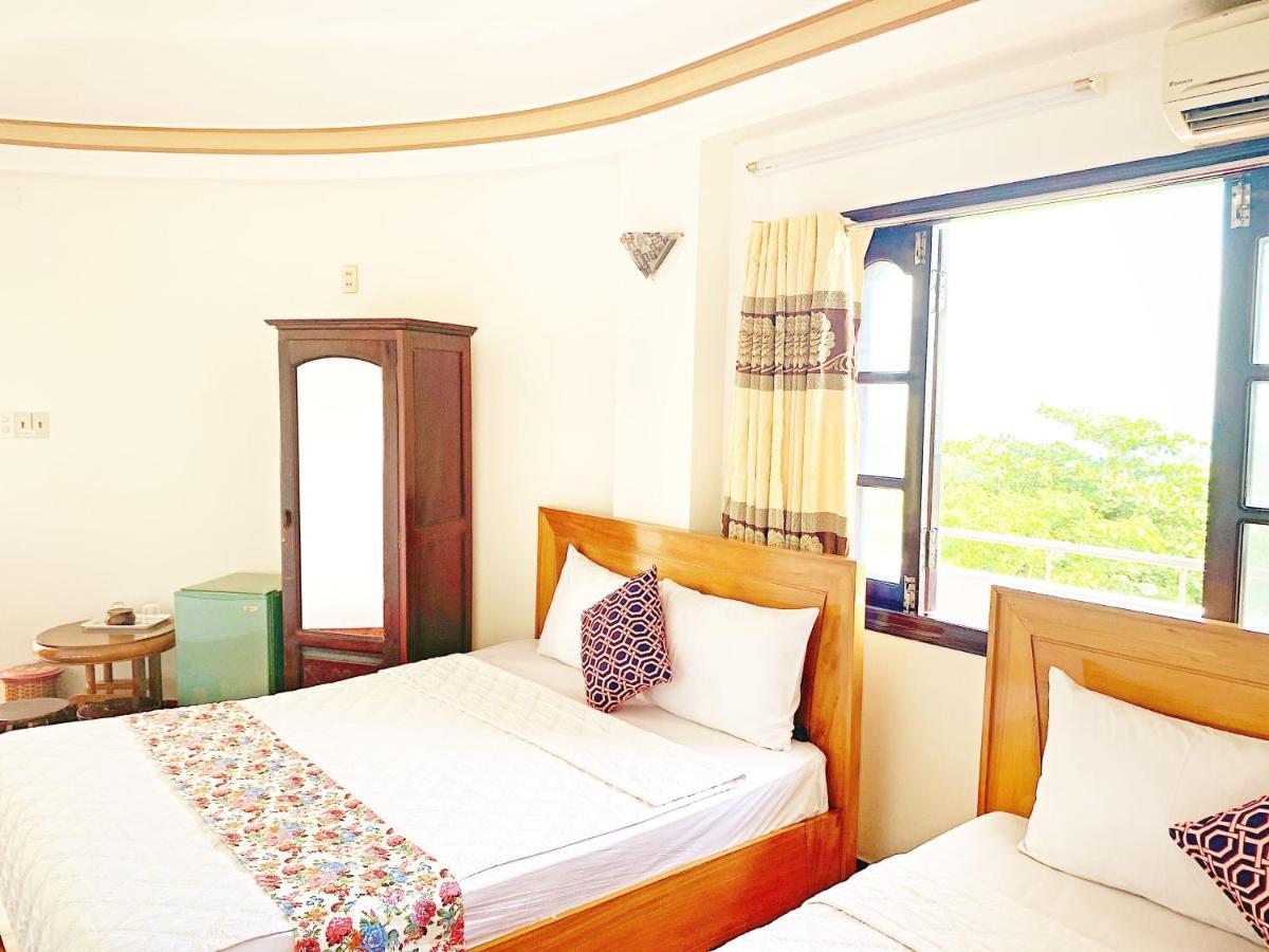 Anh Minh - Manchester Hotel Nha Trang Exterior photo